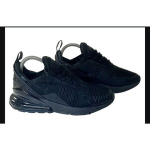 kid's Nike Air Max 270 Black/
Black(BQ5776 001) Size 6/ Women's sz 7.5